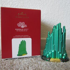 The Wizard of Oz Emerald City 2020 Hallmark ornament